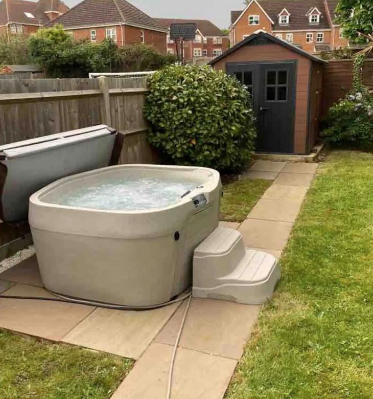 One Bedroom Apartment, Driveway, Bracknell Centre Esterno foto